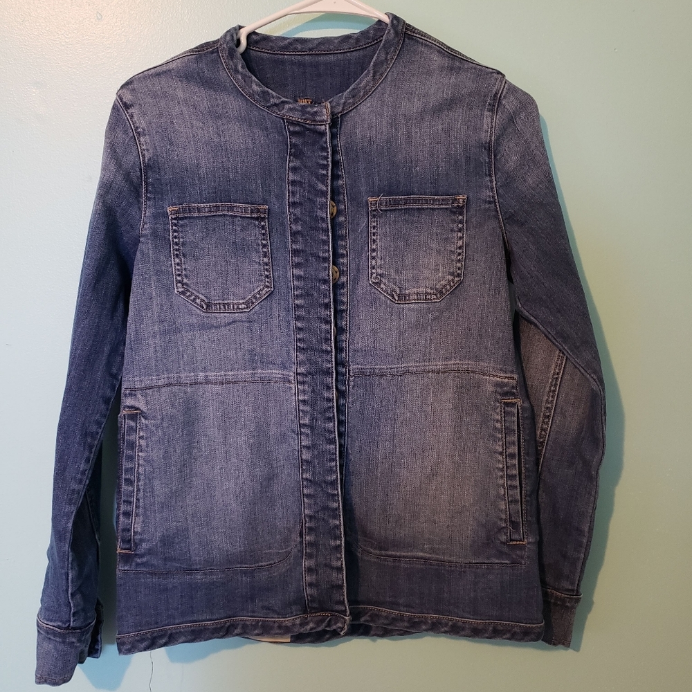 Jacket - Picture 2 of 5